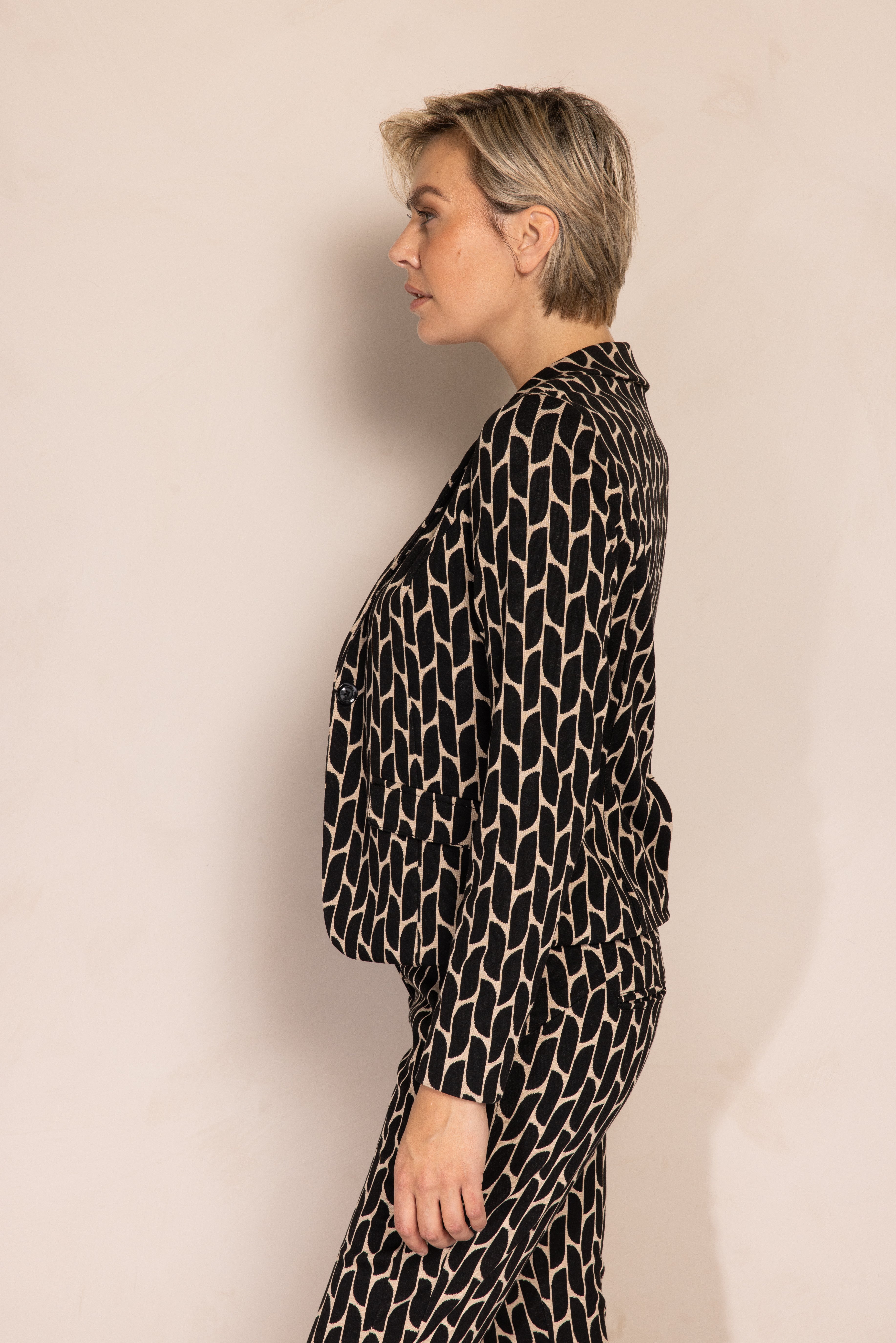 Betsy Blazer - Black Melage