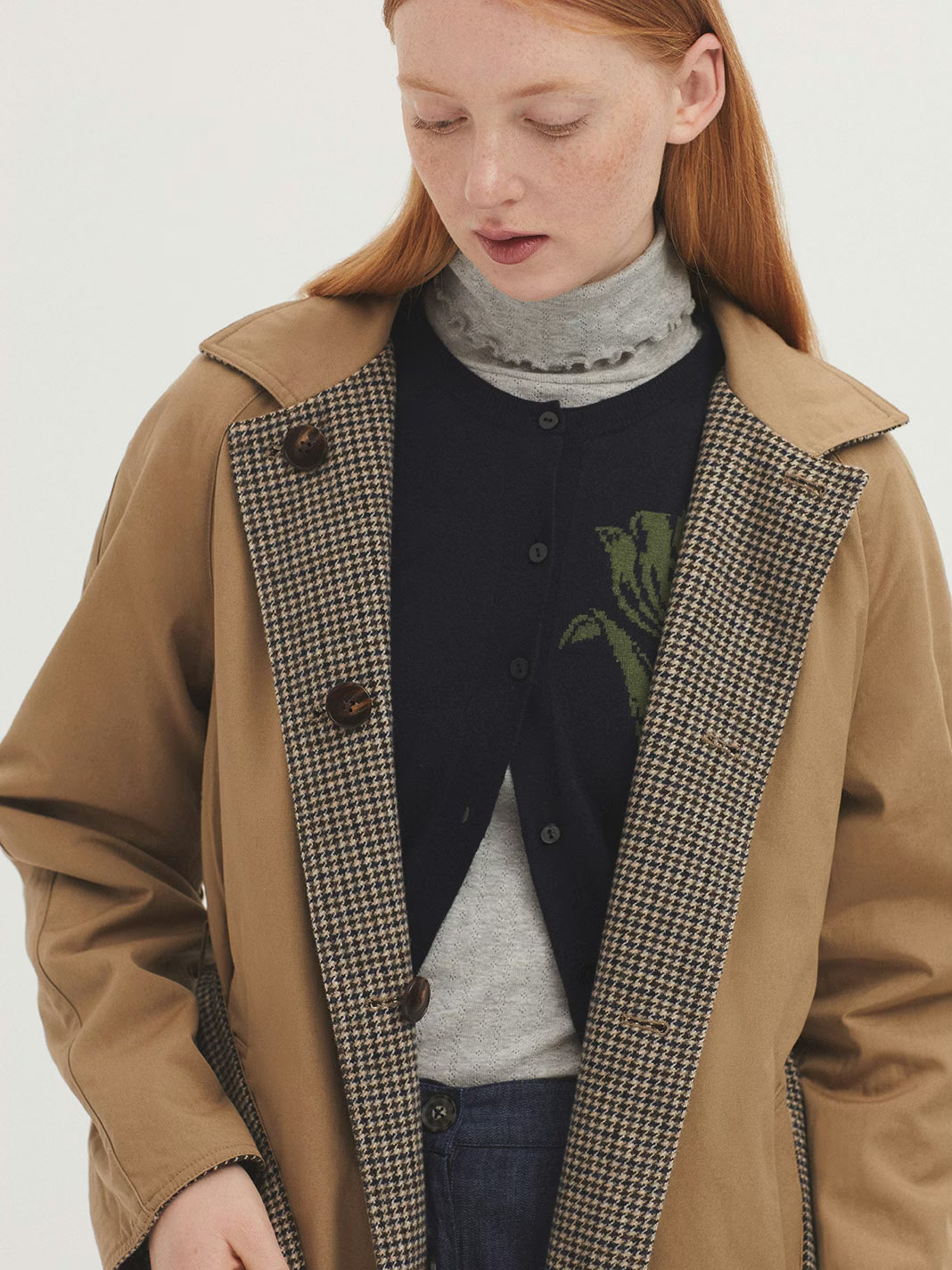 Reversible Checked Trench