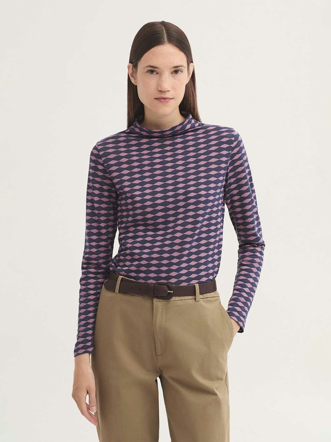 Geometric Diamond Top