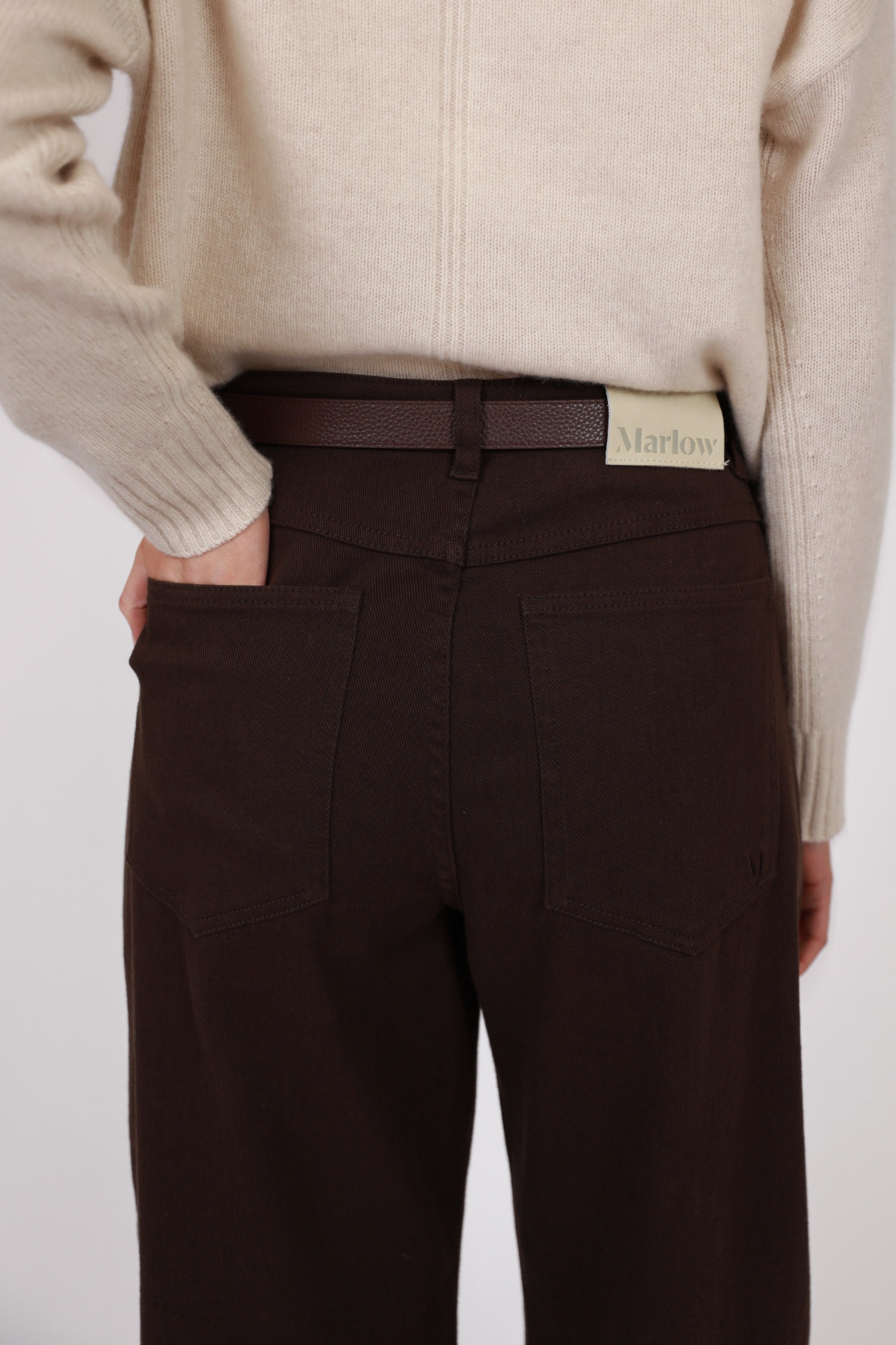 Marlow Curve Barrel Jean Chocolate