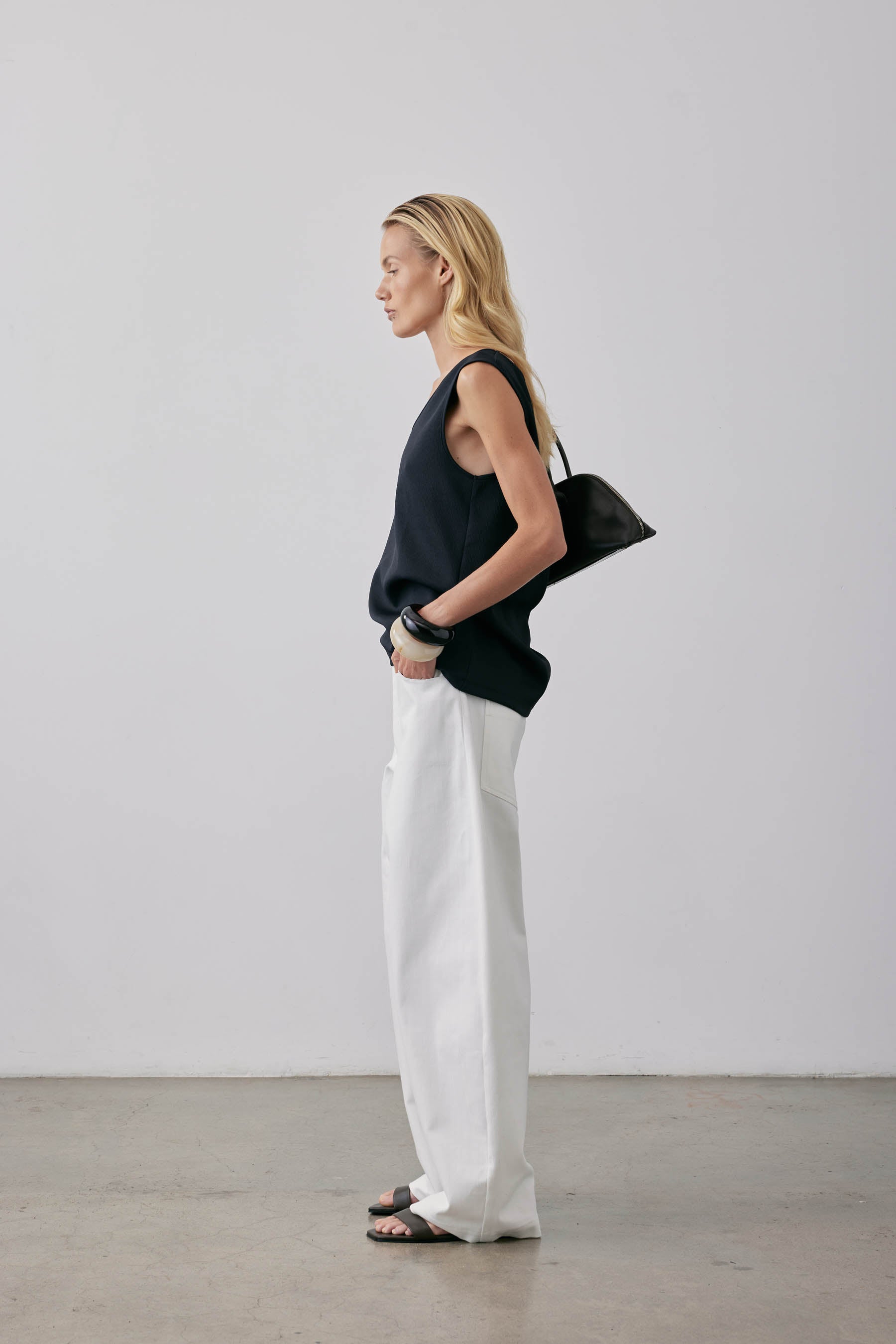 Gregory Hale Jean - Plaster White