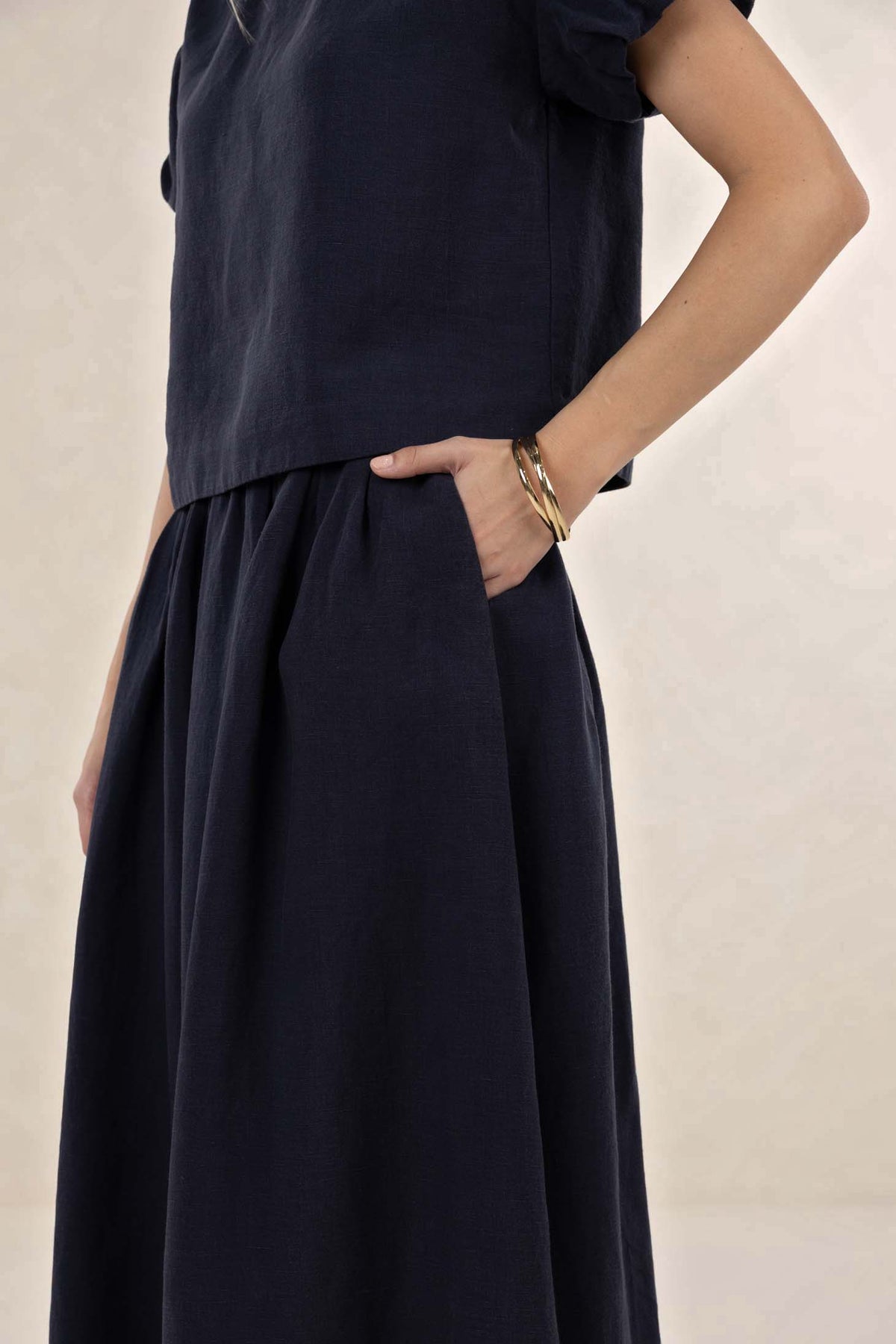 Humidity Sola Skirt - Navy
