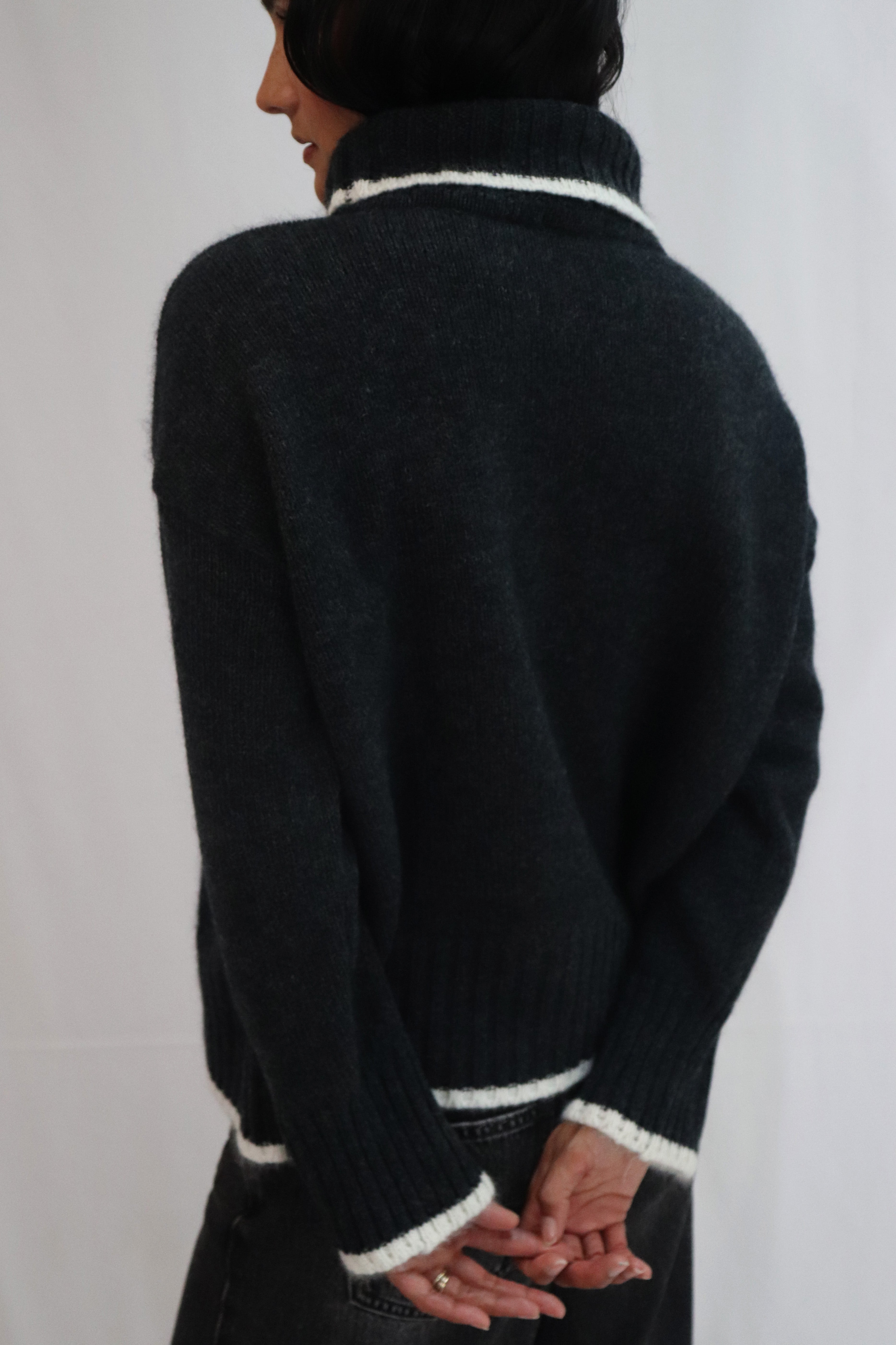 Tatano Dipped Henri Roll Neck - Charcoal/Natural