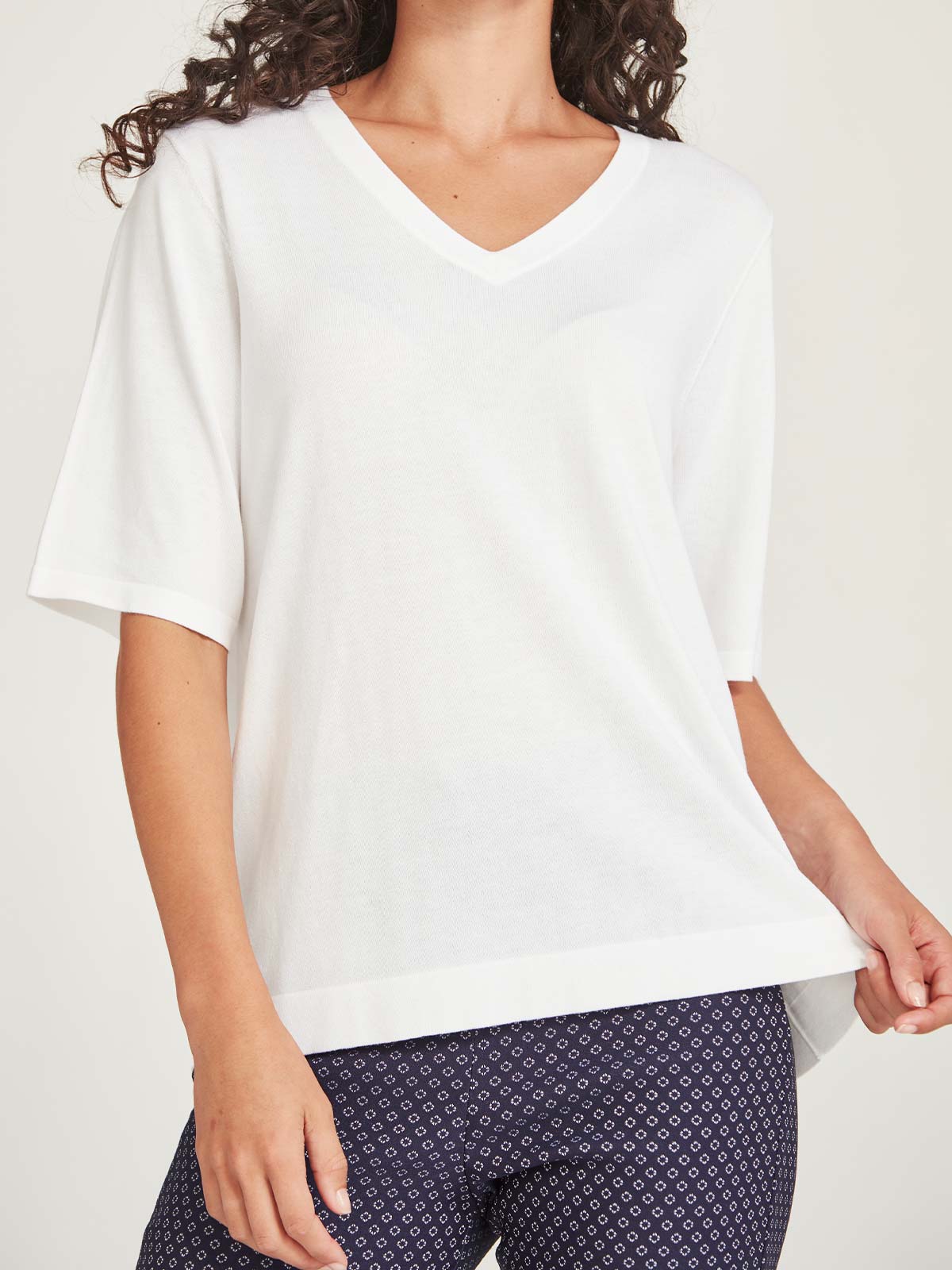 Vera V-Knit Tee - White
