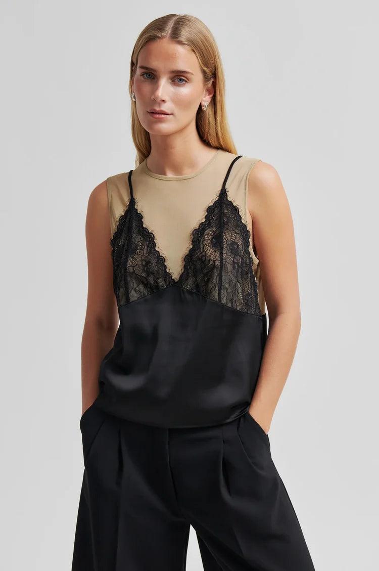 Second Female Gracea Top - Black