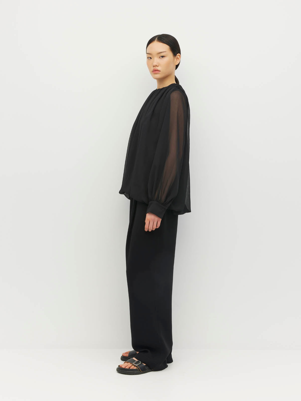 Juliette Hogan Indra Blouse Georgette Yoryu - Black