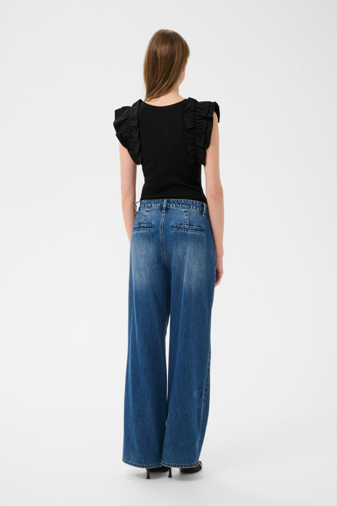 Karen by Simonsen Oda Ruffle Tank - Meteorite