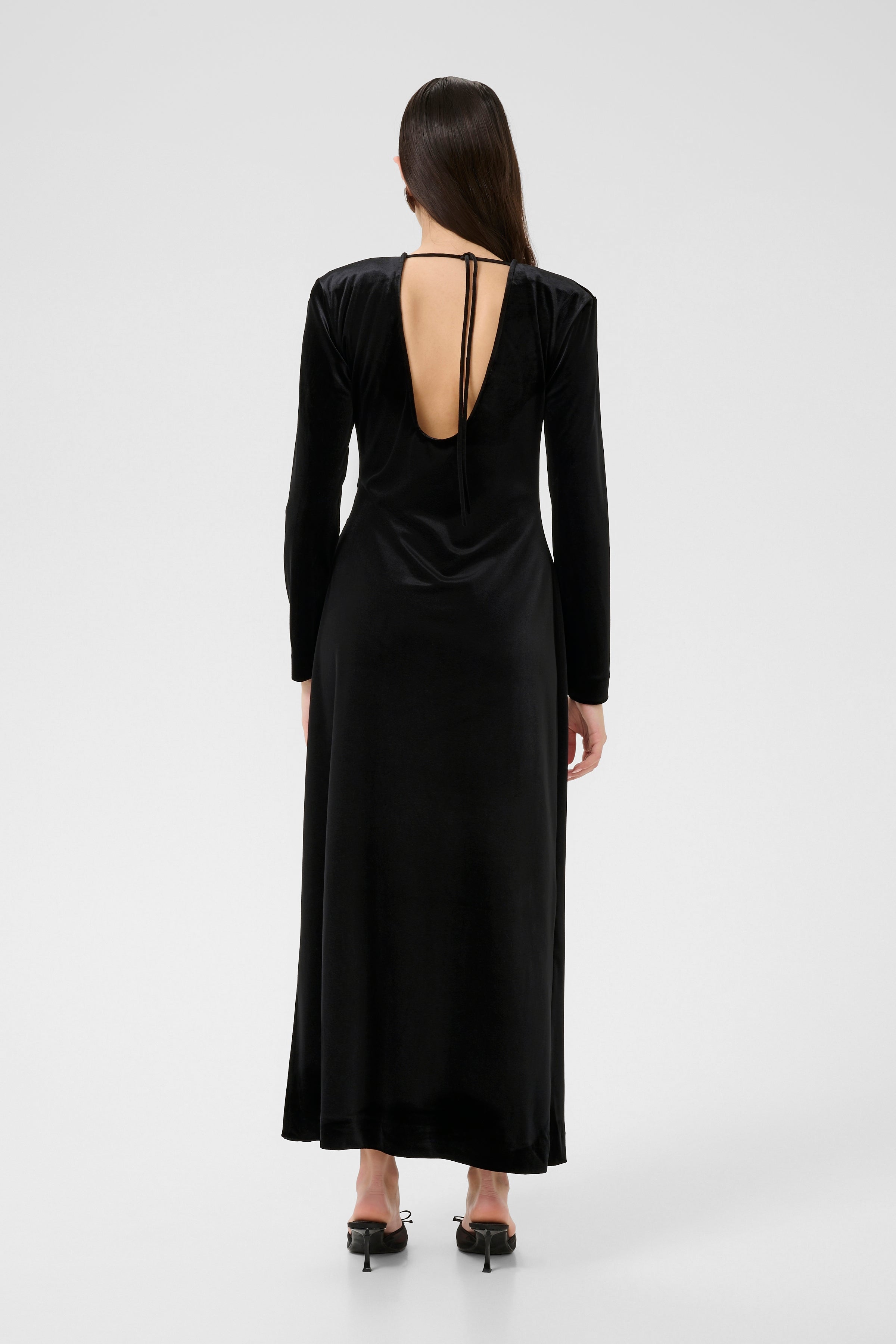 Cecilia Long Dress - Black Velvet
