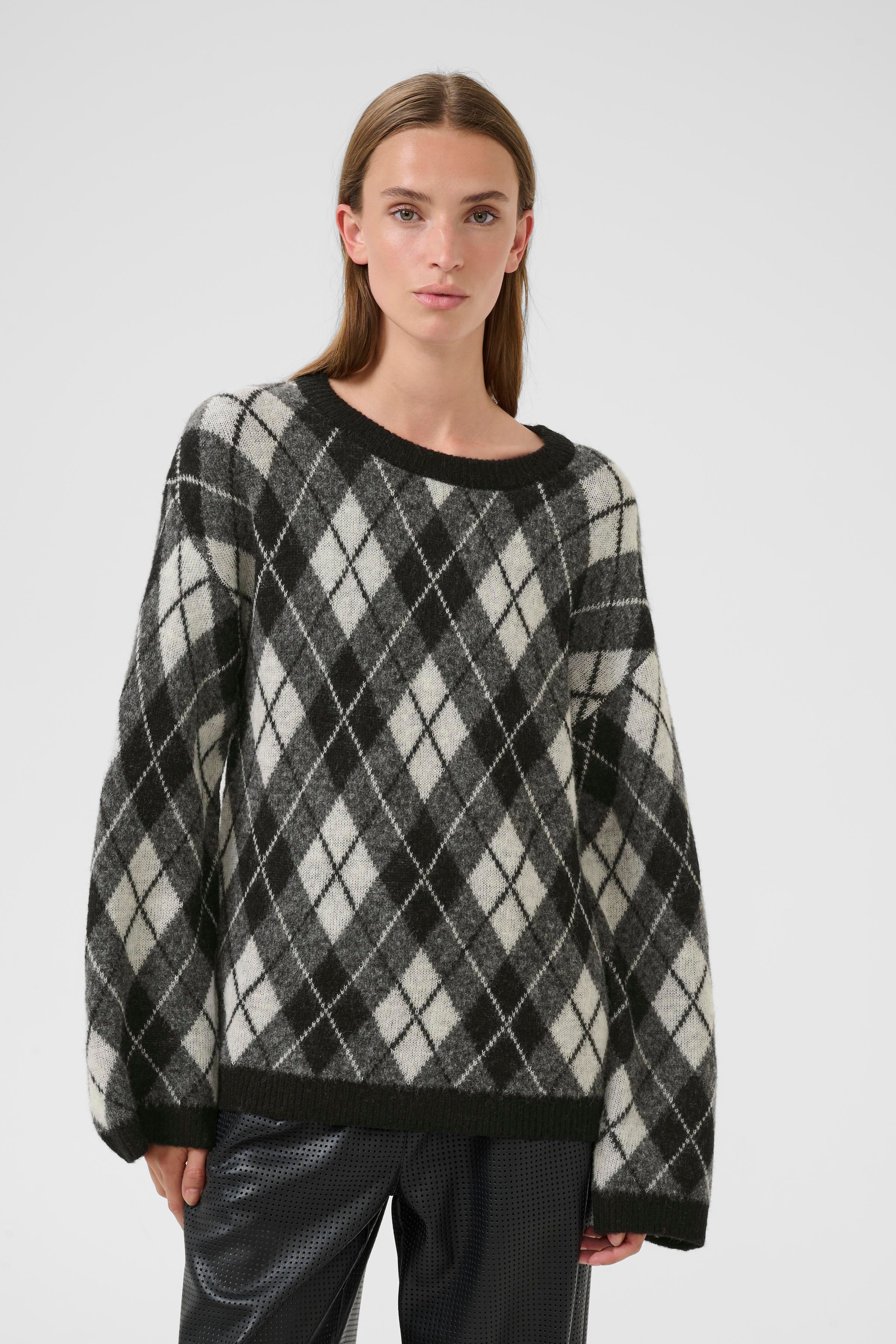 Constantine O'Neck - Black Harlequin