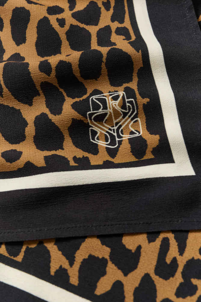 Priscilla Scarf – Tiger's Eye Spotty Leopard