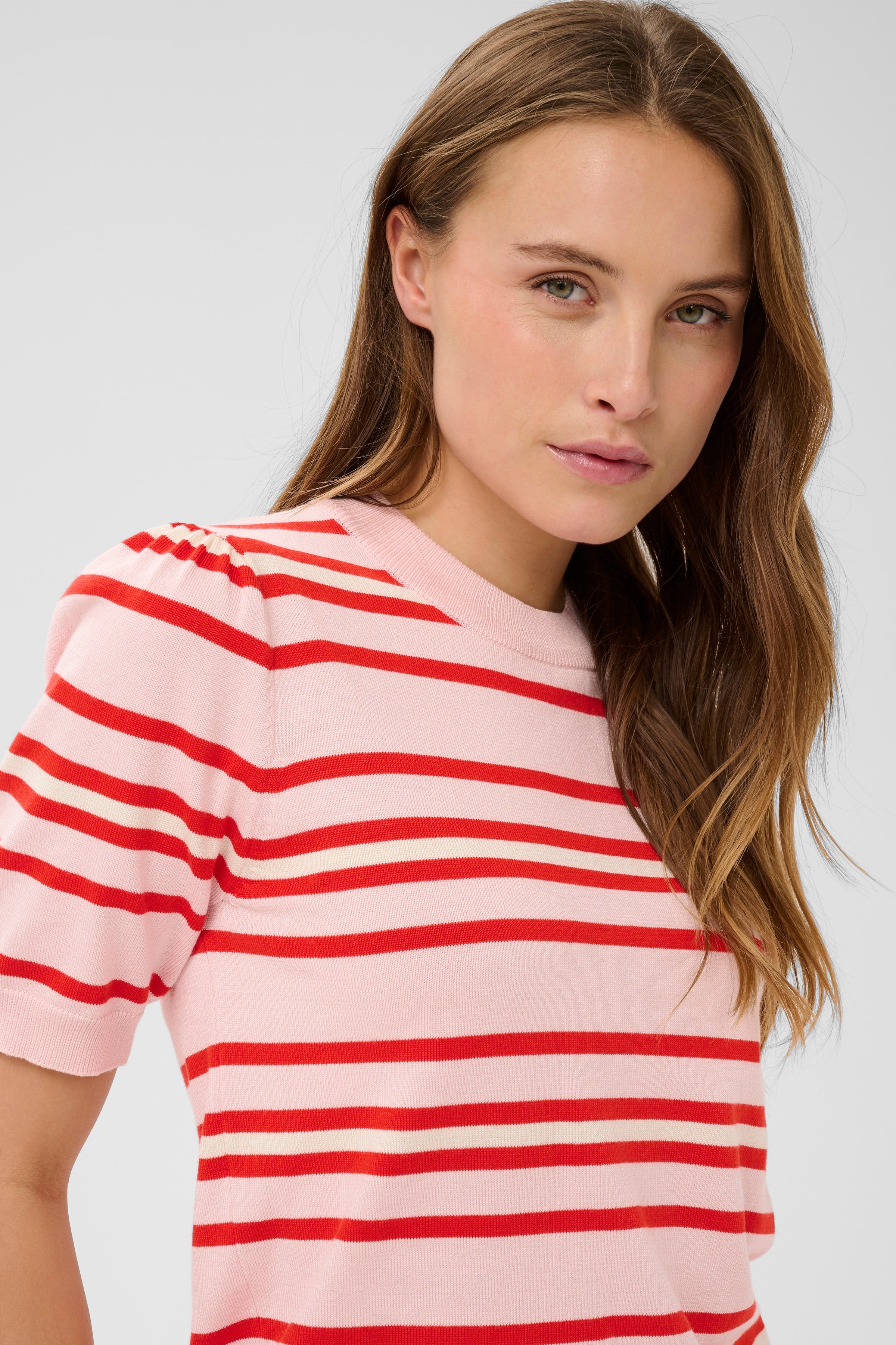 Pila Short Sleeve Pullover – Chalk Pink Red Multi Stripe