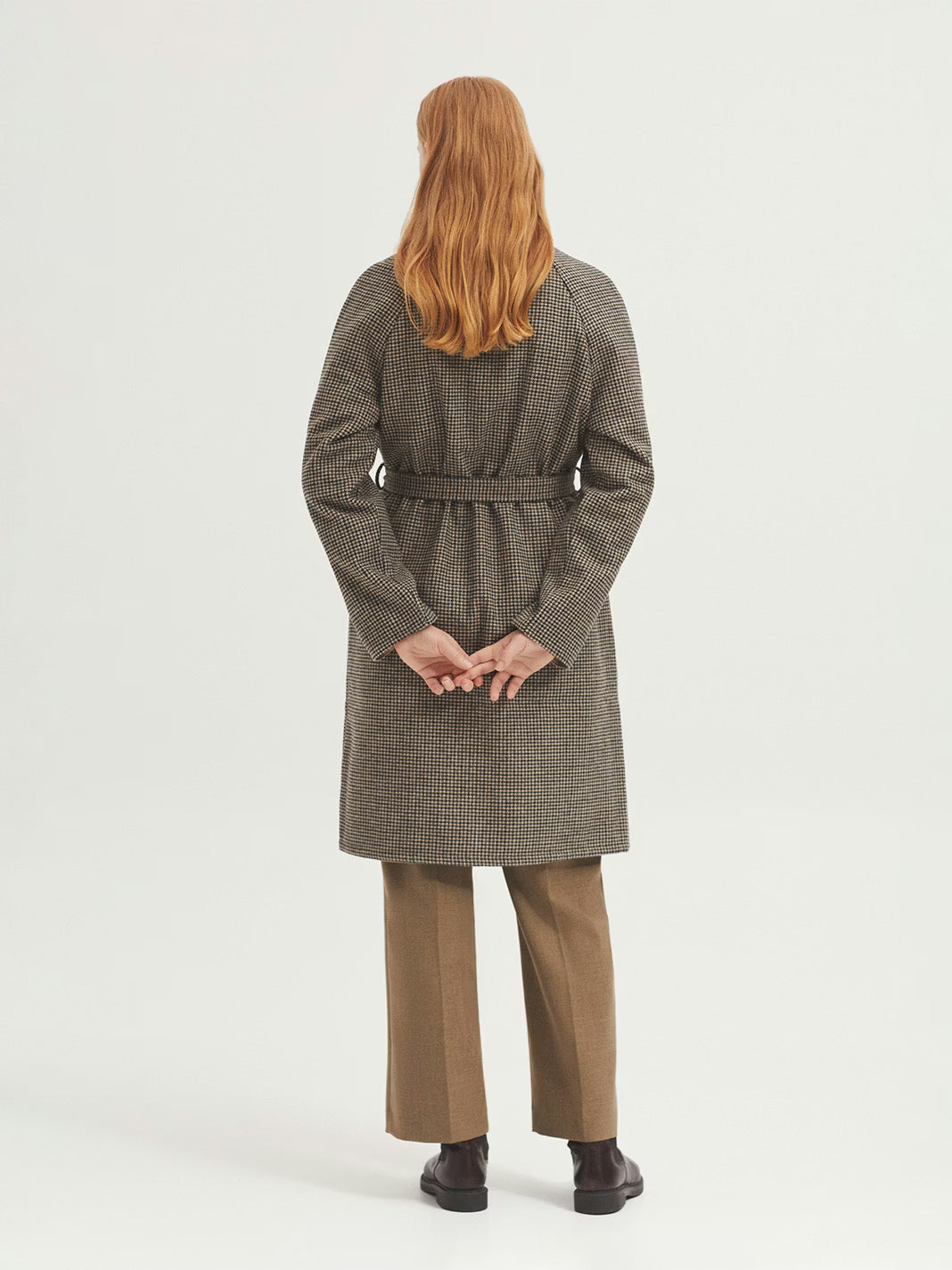 Reversible Checked Trench