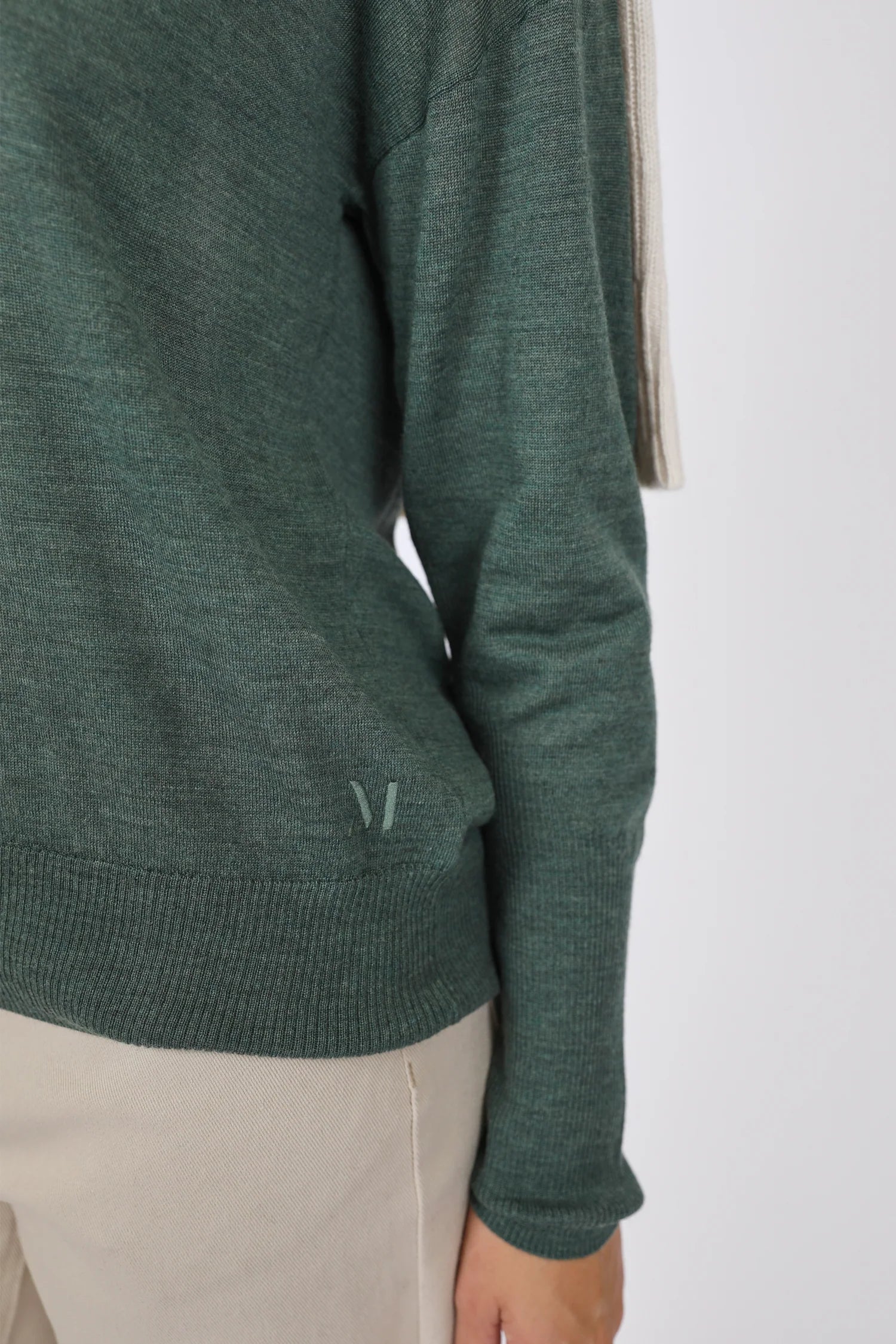 Alto Merino Wide V Neck - Forest