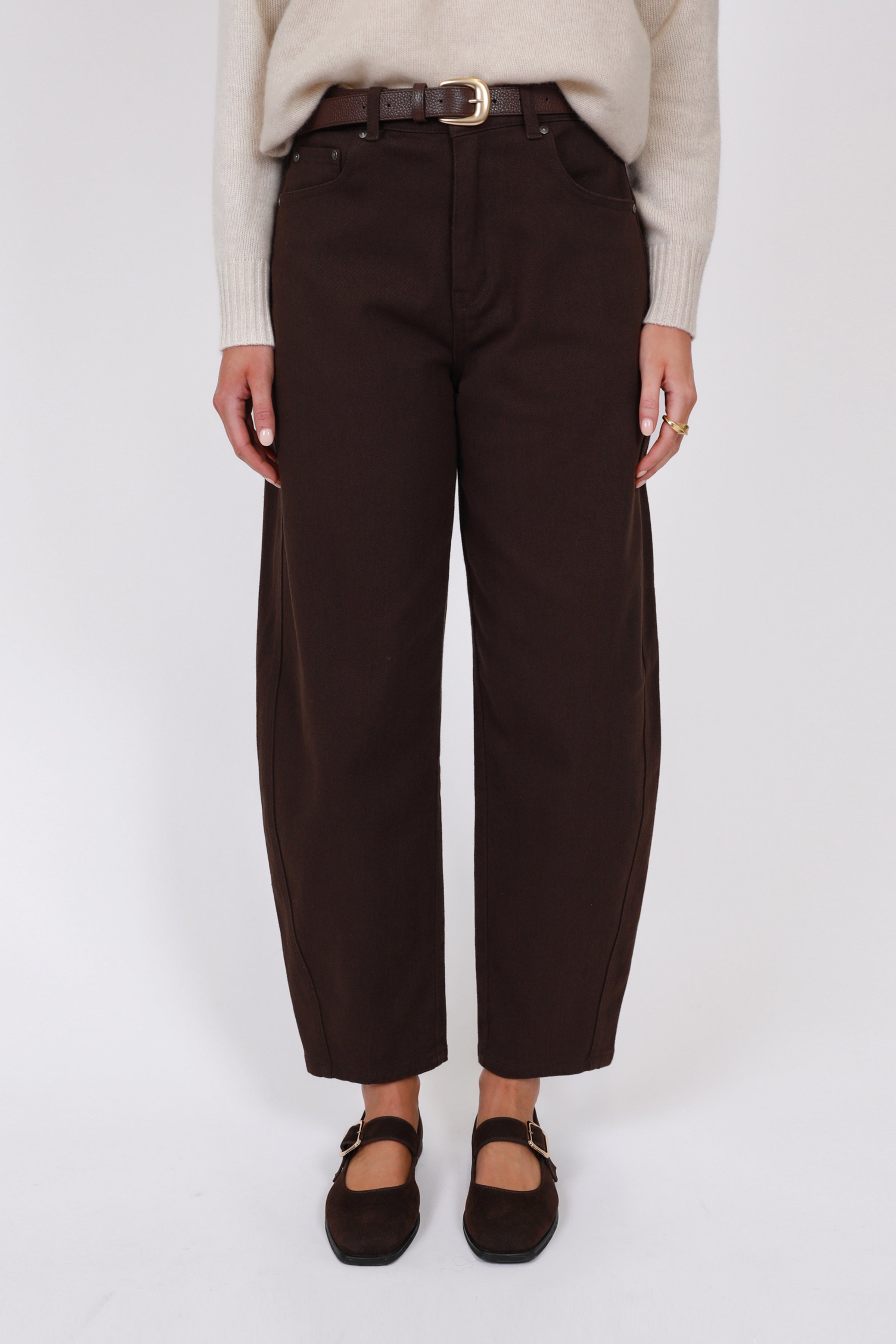 Marlow Curve Barrel Jean Chocolate