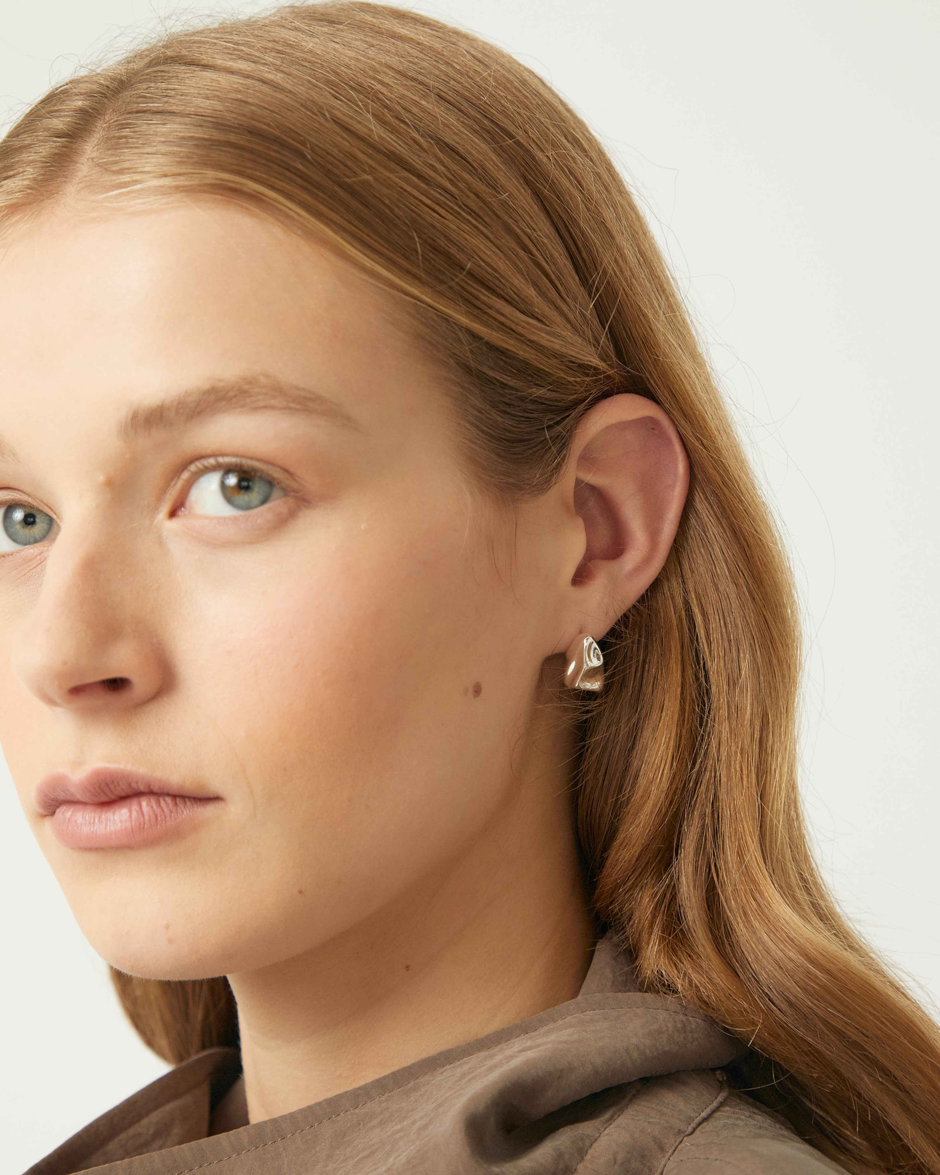 Brie Leon Halle Earrings - Silver