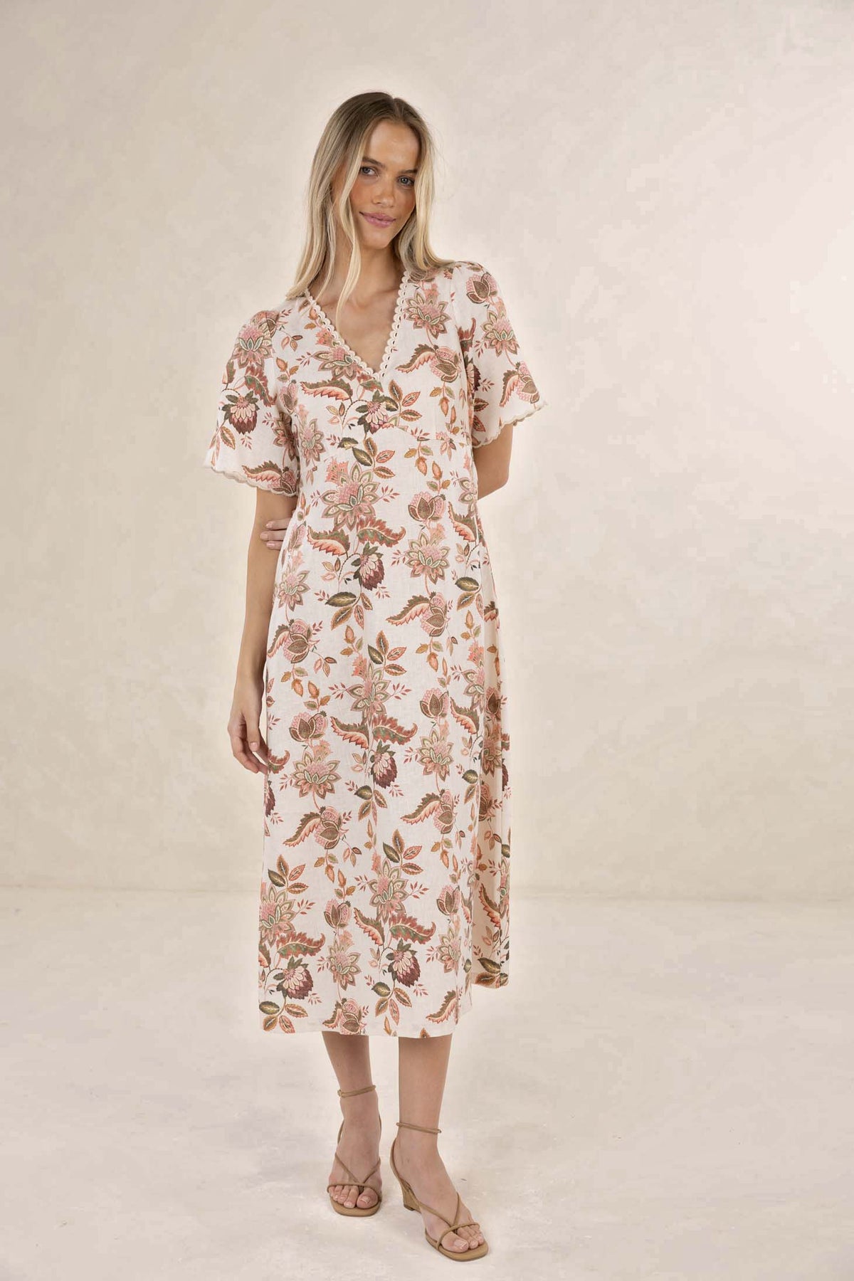 Humidity Bohemian Rose Shift Dress - Bohemian Print