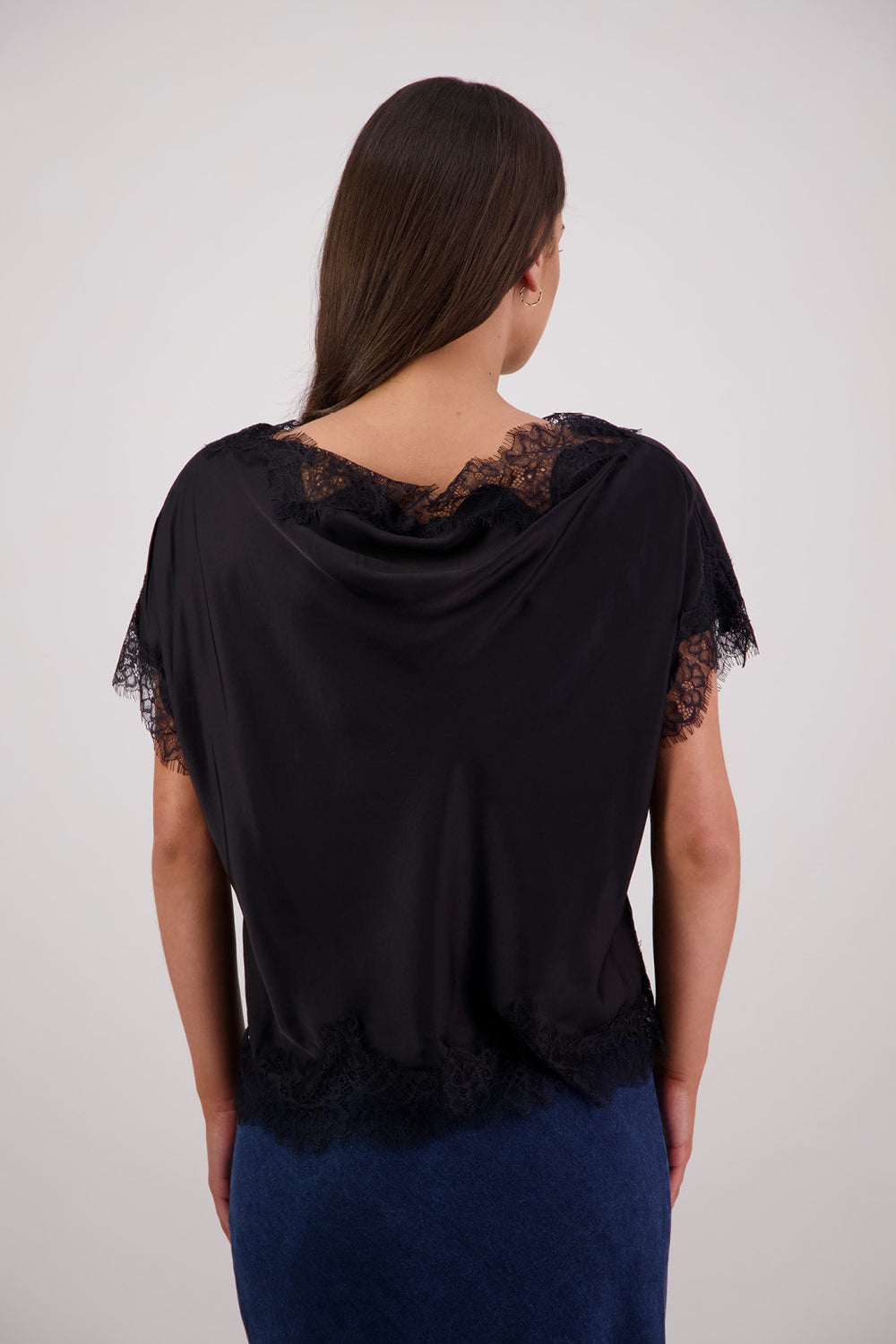 Briarwood Tabby Top - Black/Black Lace