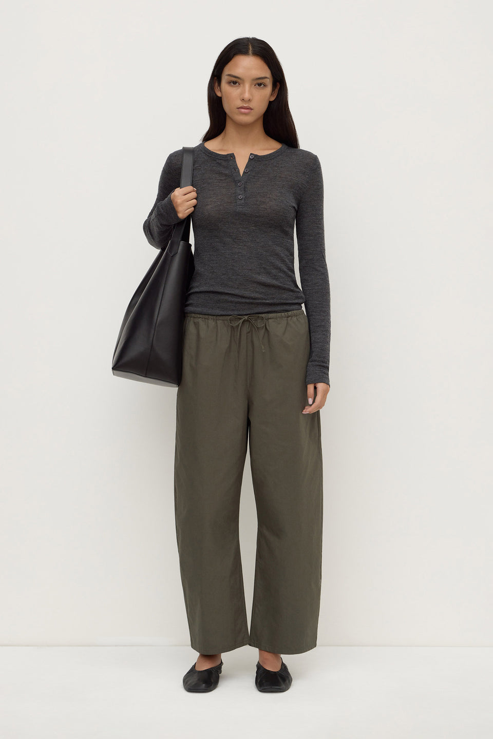 Assembly Label Amara Pant - Dark Military