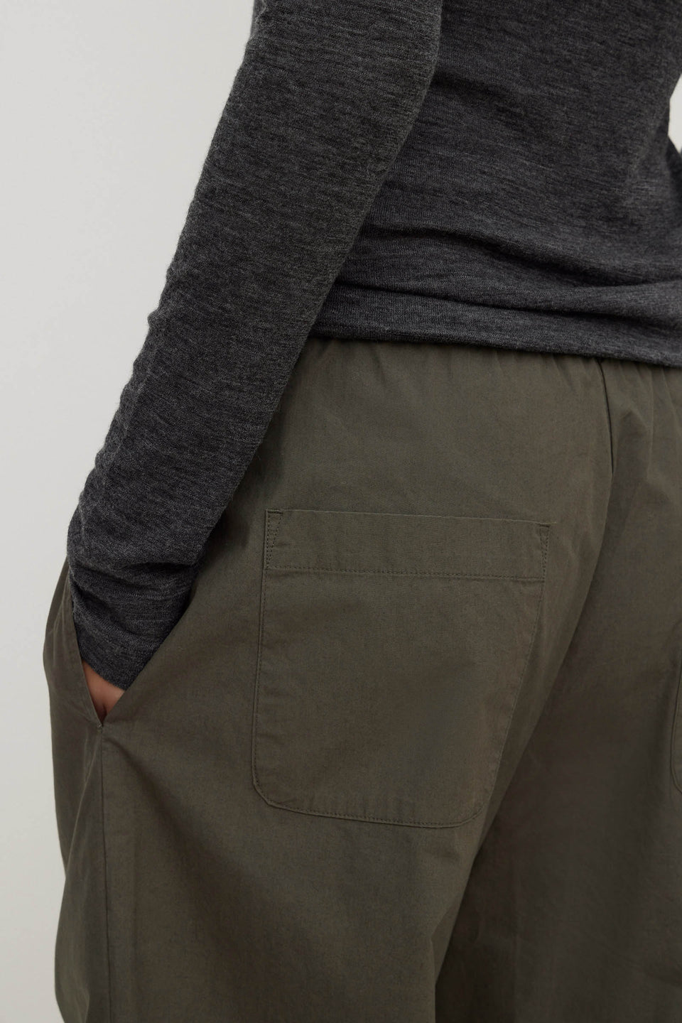 Assembly Label Amara Pant - Dark Military