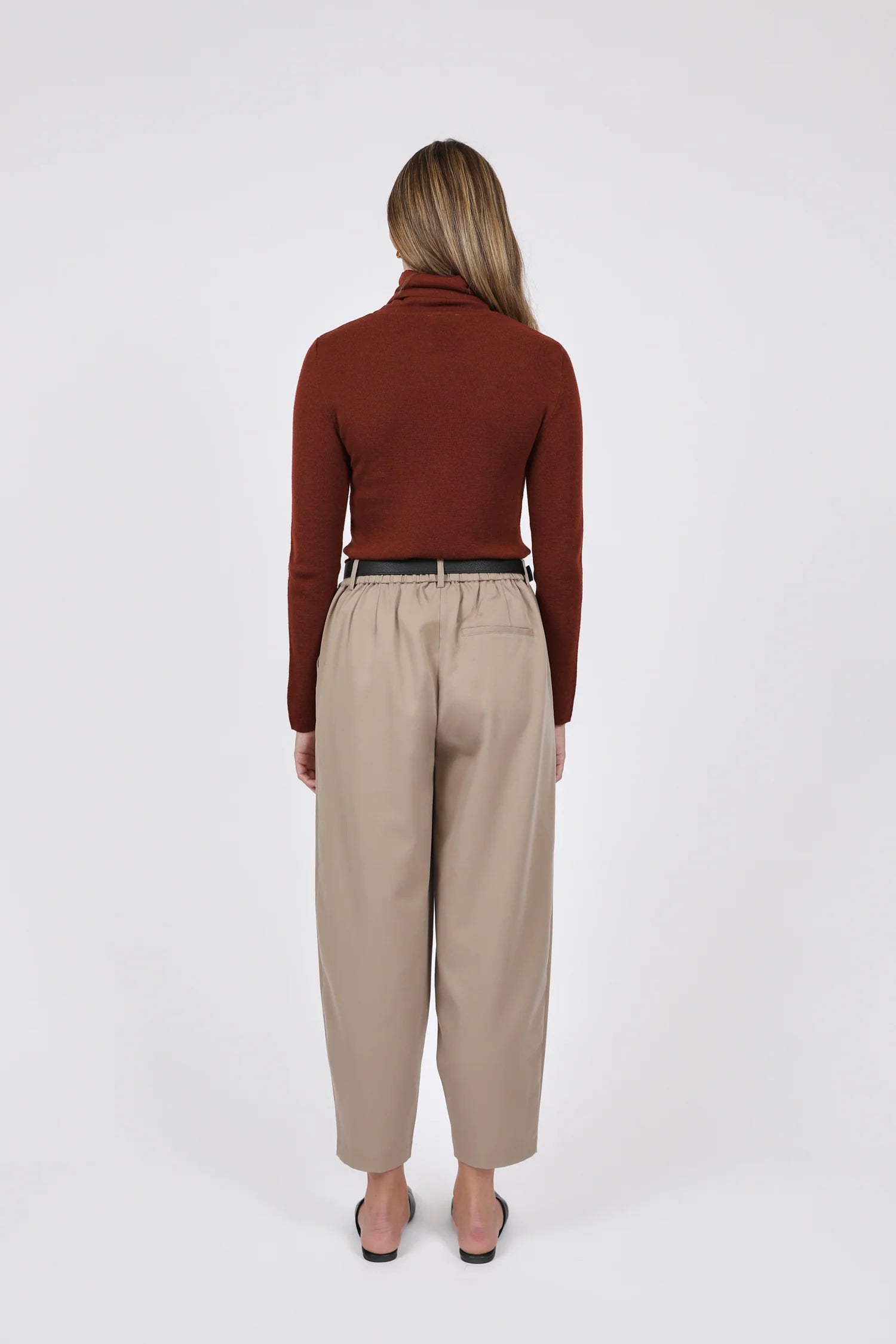 Ligne Tapered Pant - Ecru