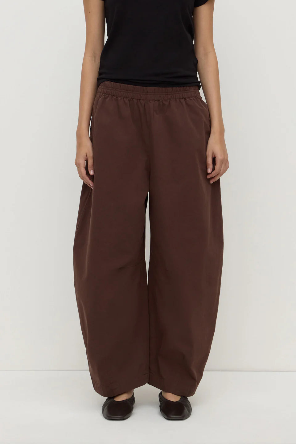 Assembly Label Lola Barrel Pant - Ganache