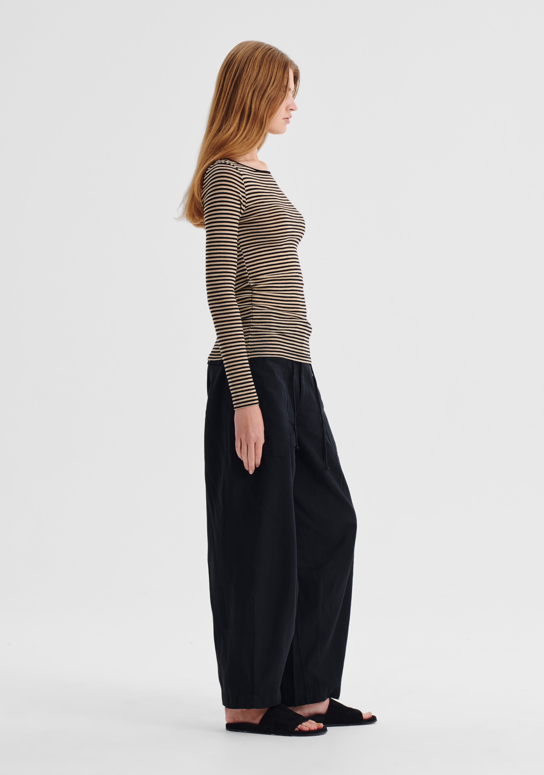 Morri Merino Round Neck - Birch/Black