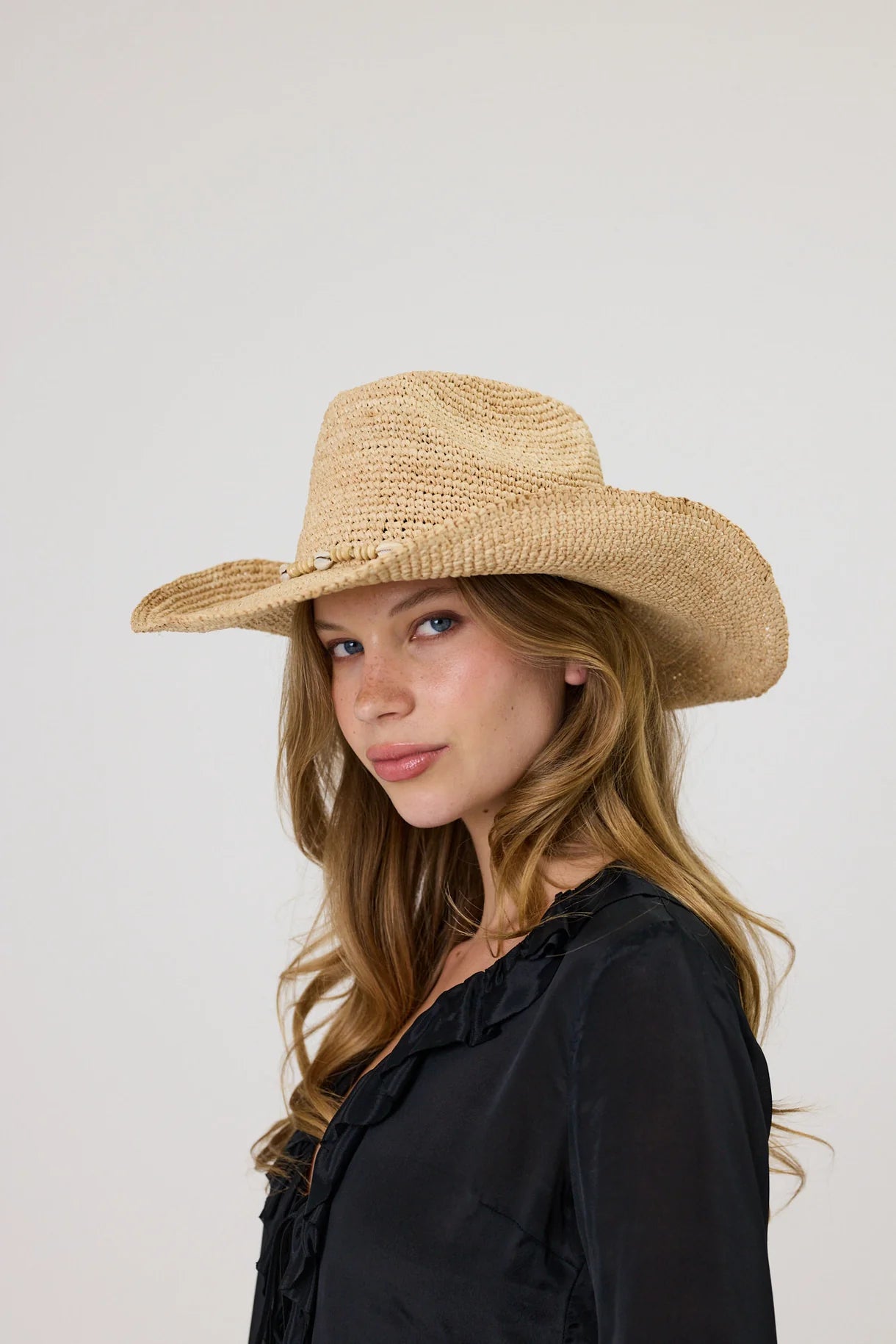 Remain Sara Hat - Natural with Shell