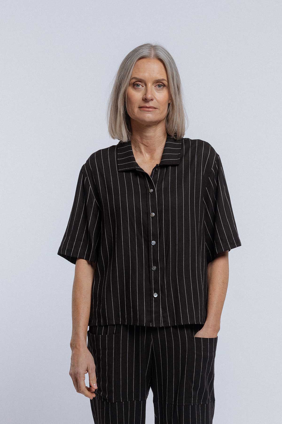 Newlands Studio Smoking Shirt - Black Stripe