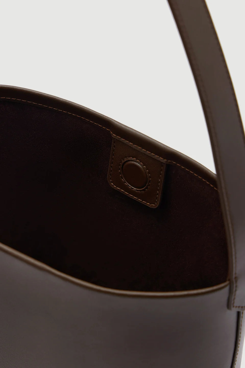Assembly Label Nova Mini Bucket Bag – Walnut