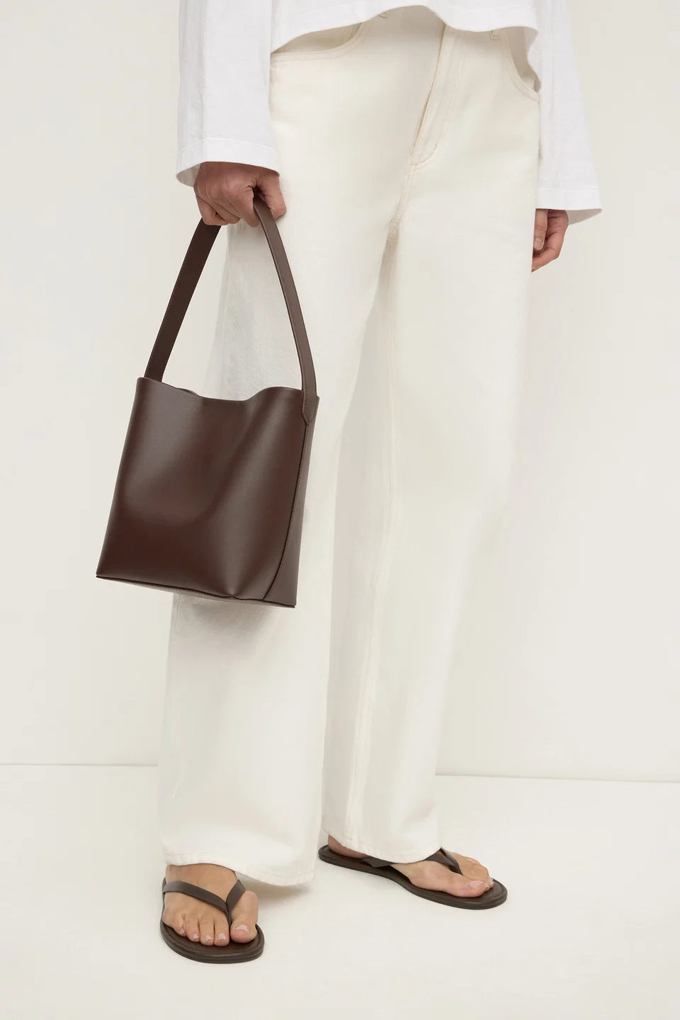 Assembly Label Nova Mini Bucket Bag – Walnut