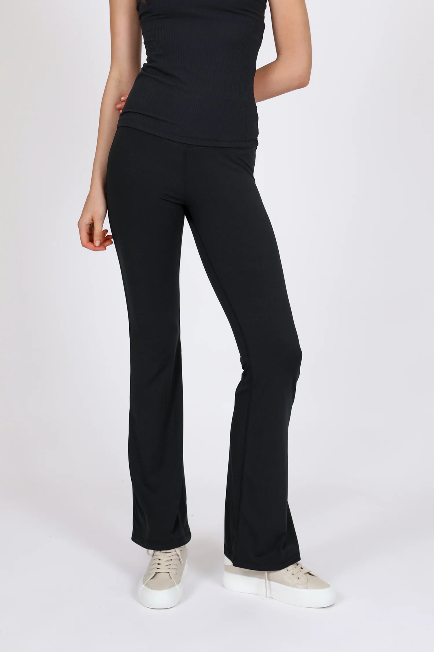 Pulse Flare - Black