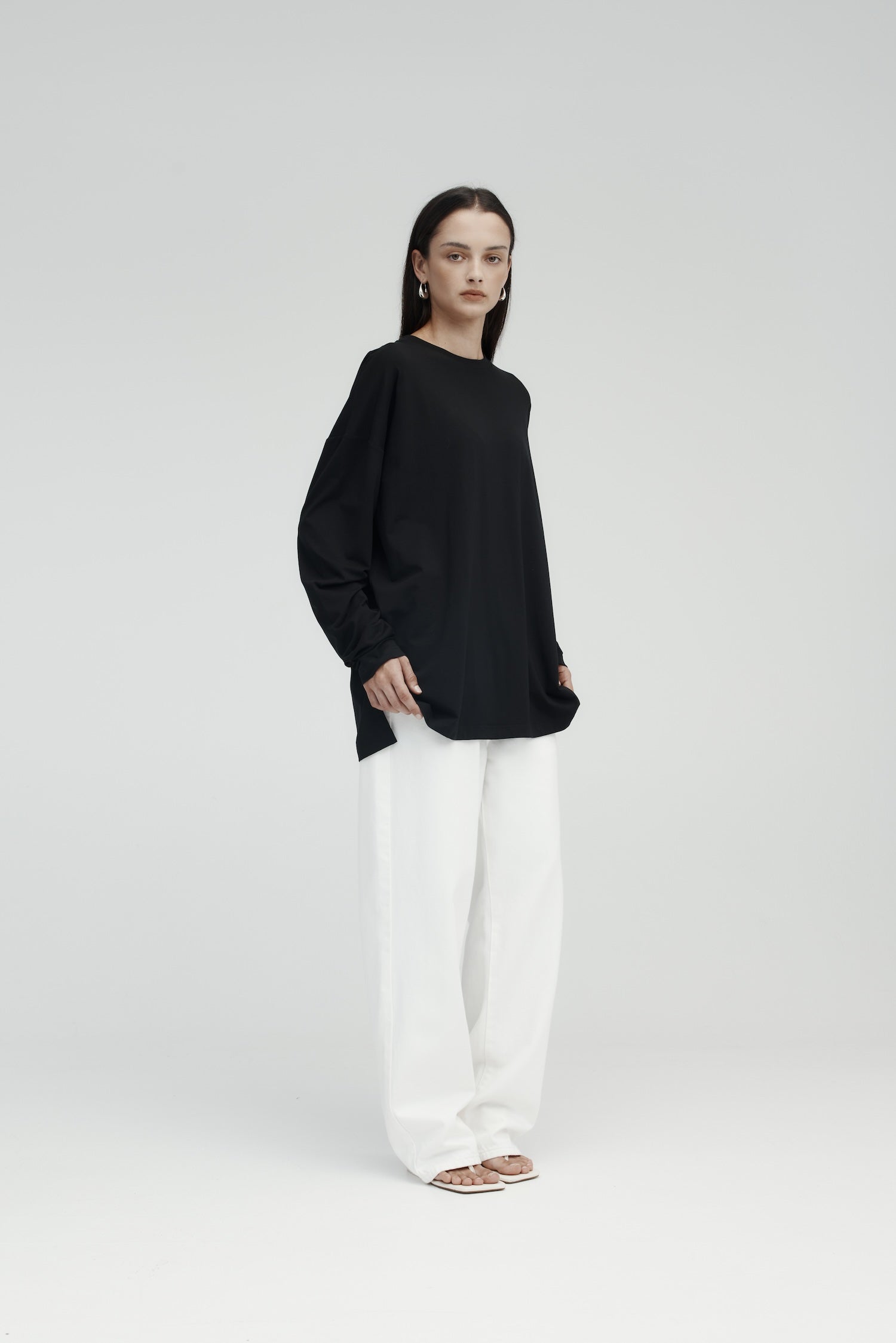 Rebe Long Sleeve Drop T-Shirt - Black