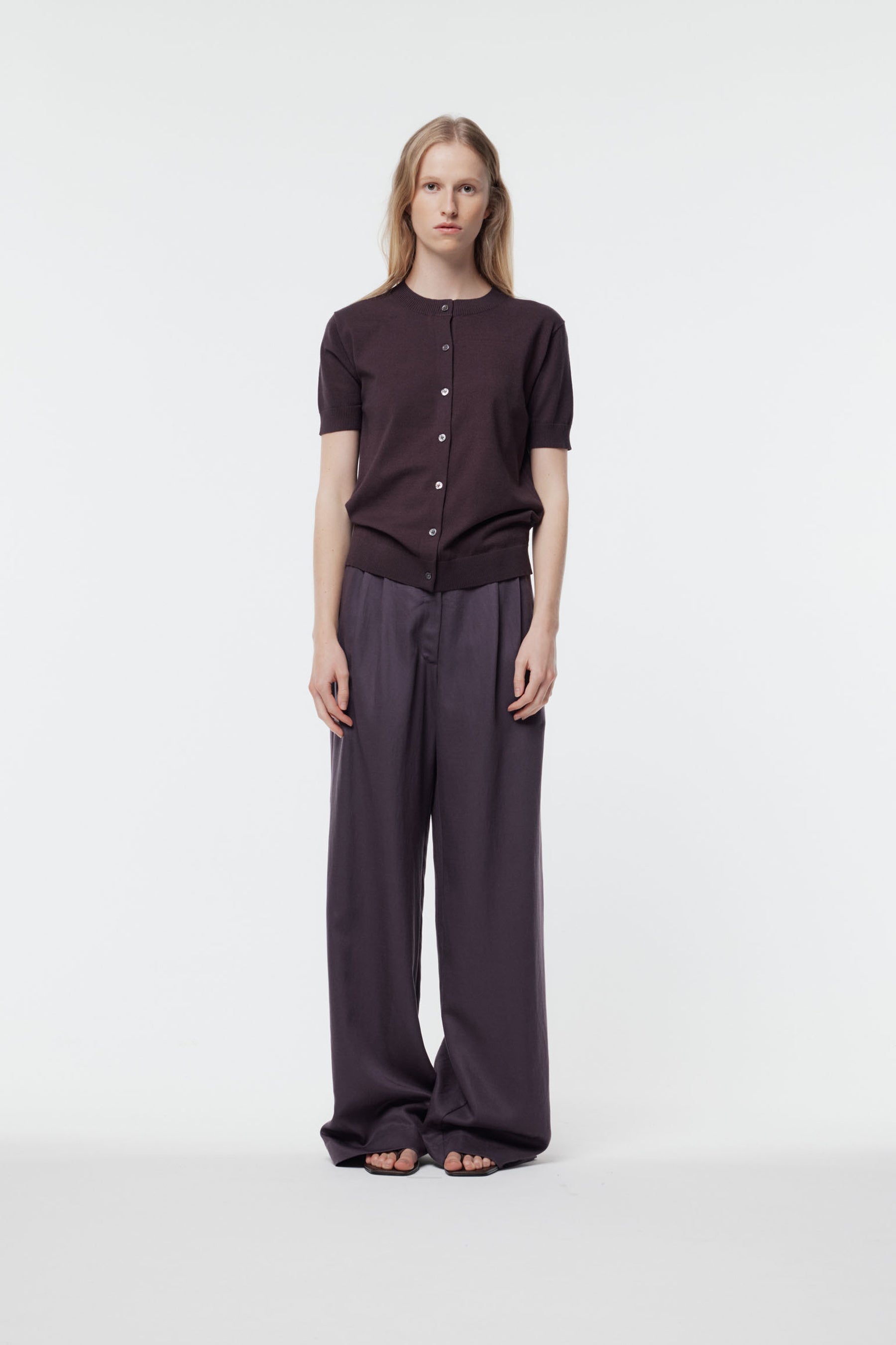 Gregory Aurelia Cardi - Muted Plum