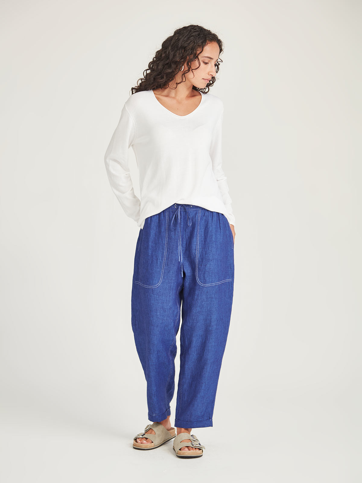 Vinnie V-Neck - White