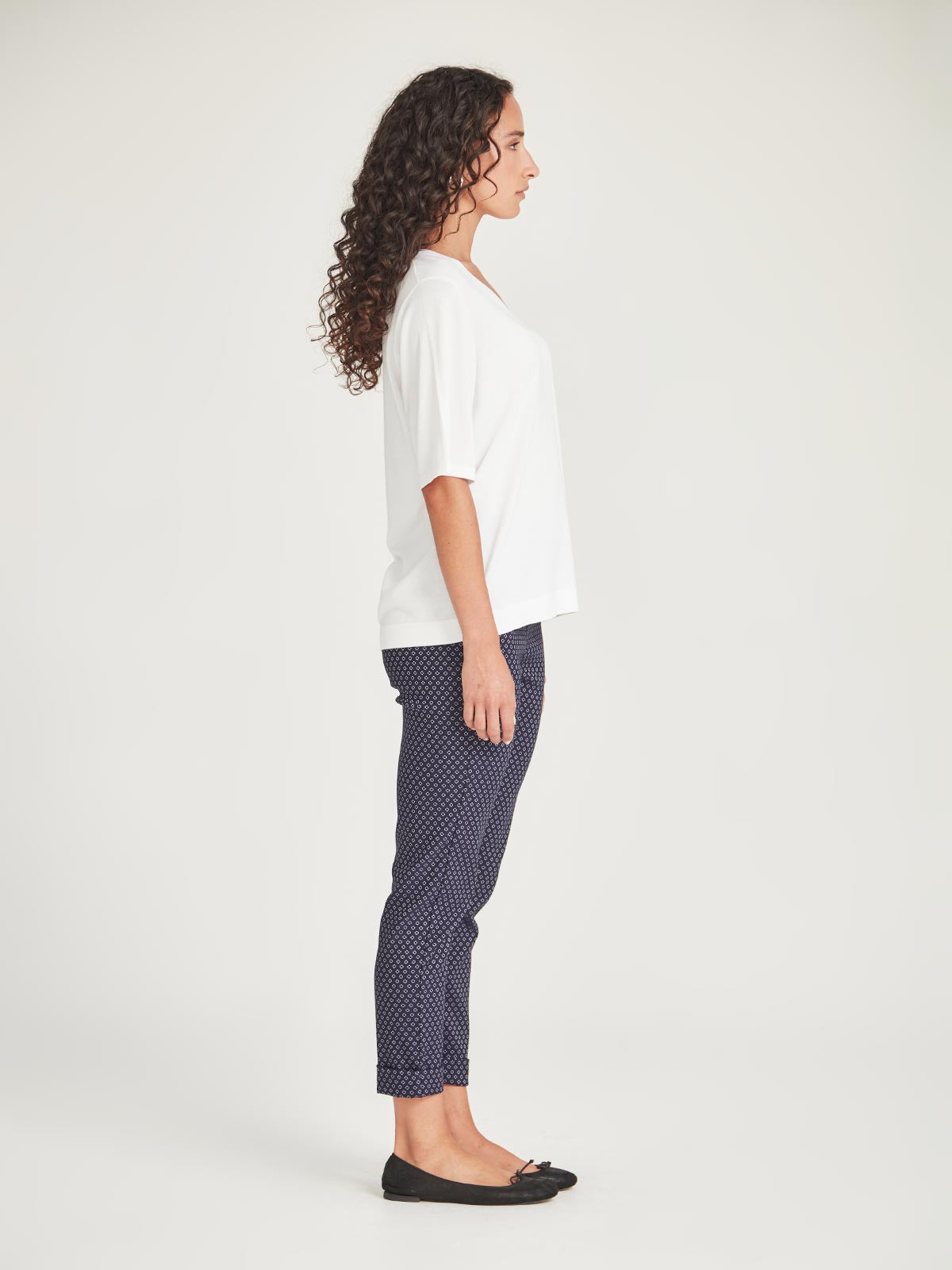 Vera V-Knit Tee - White