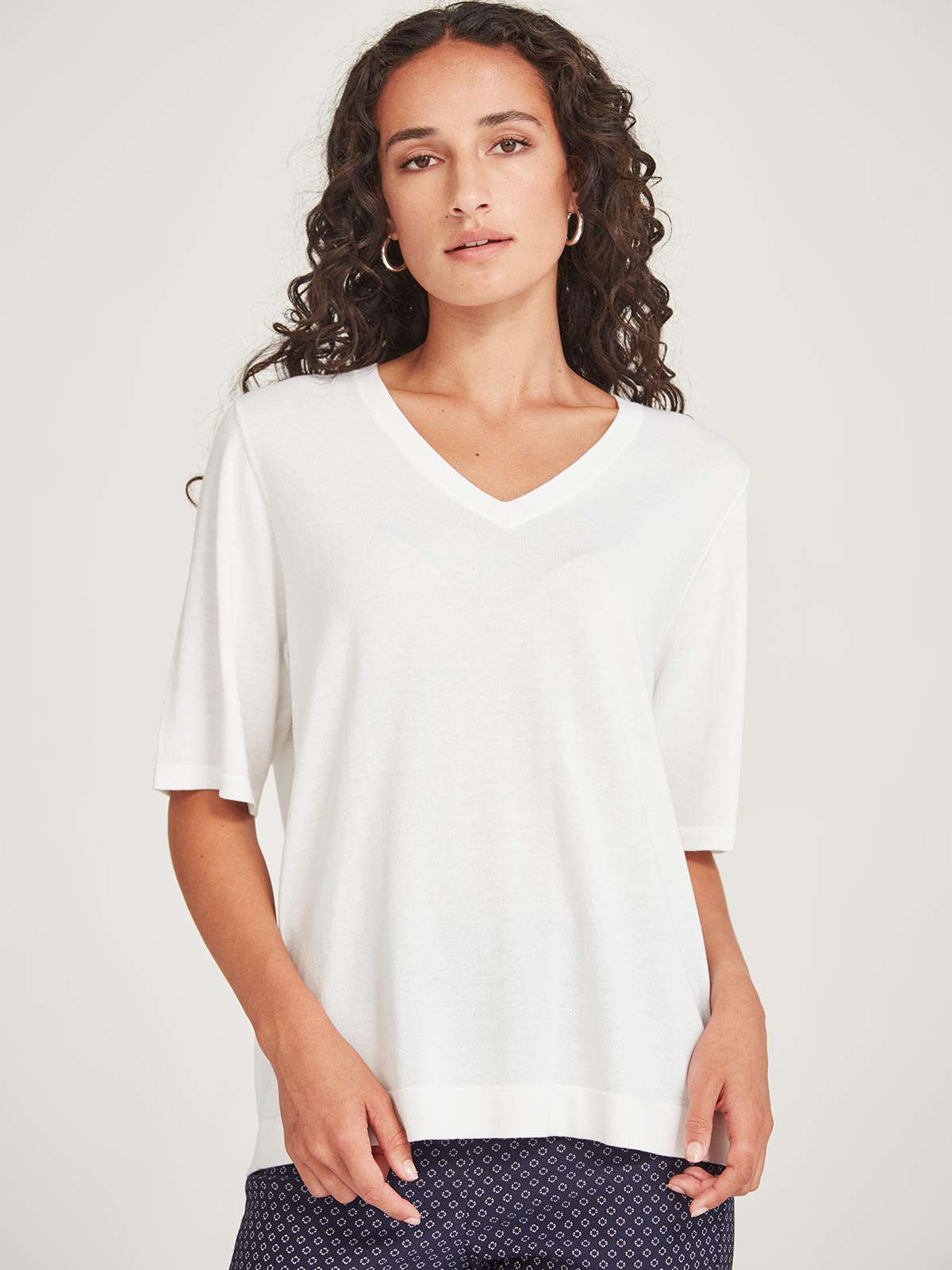 Vera V-Knit Tee - White
