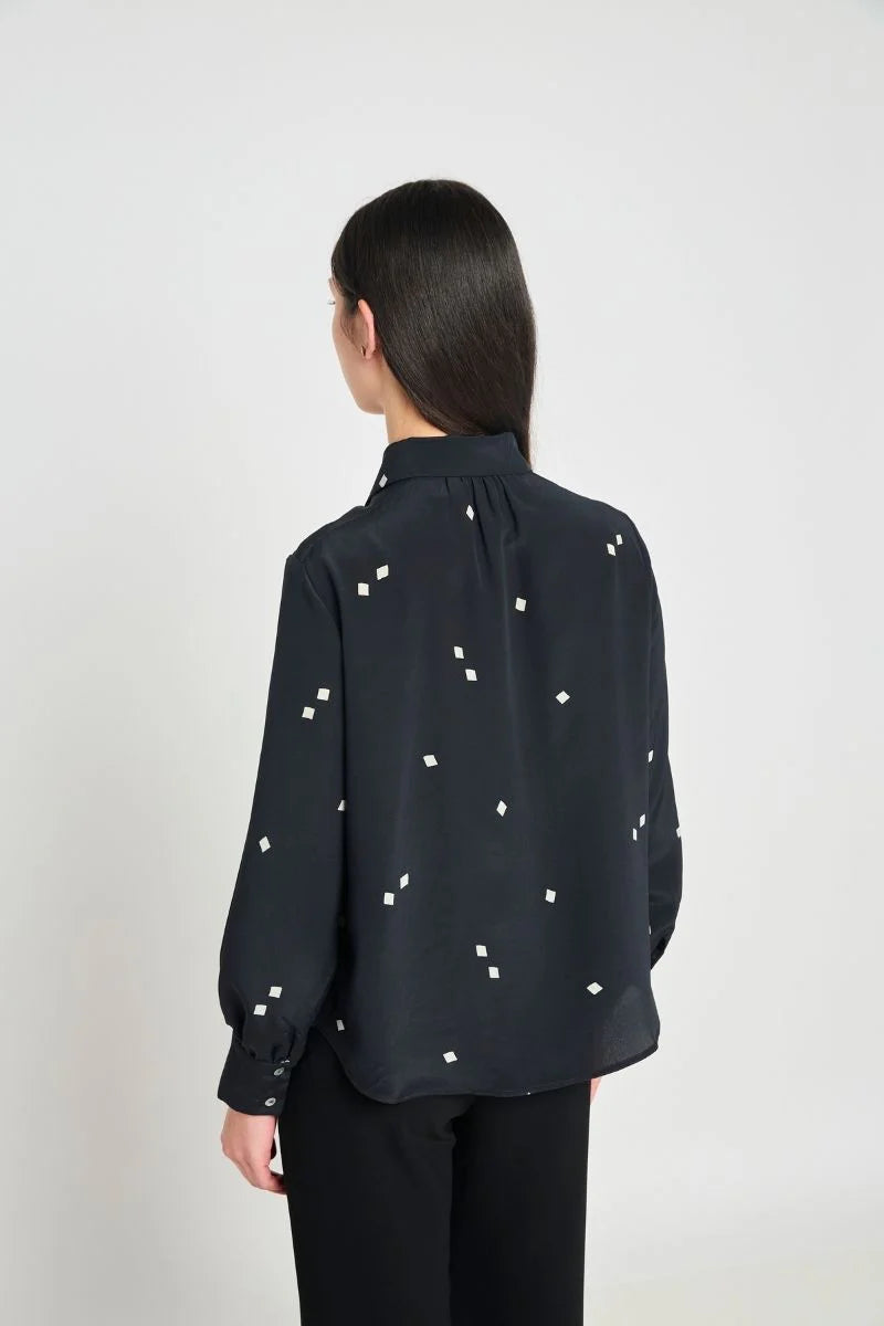 Forever Shirt - Black Diamonds