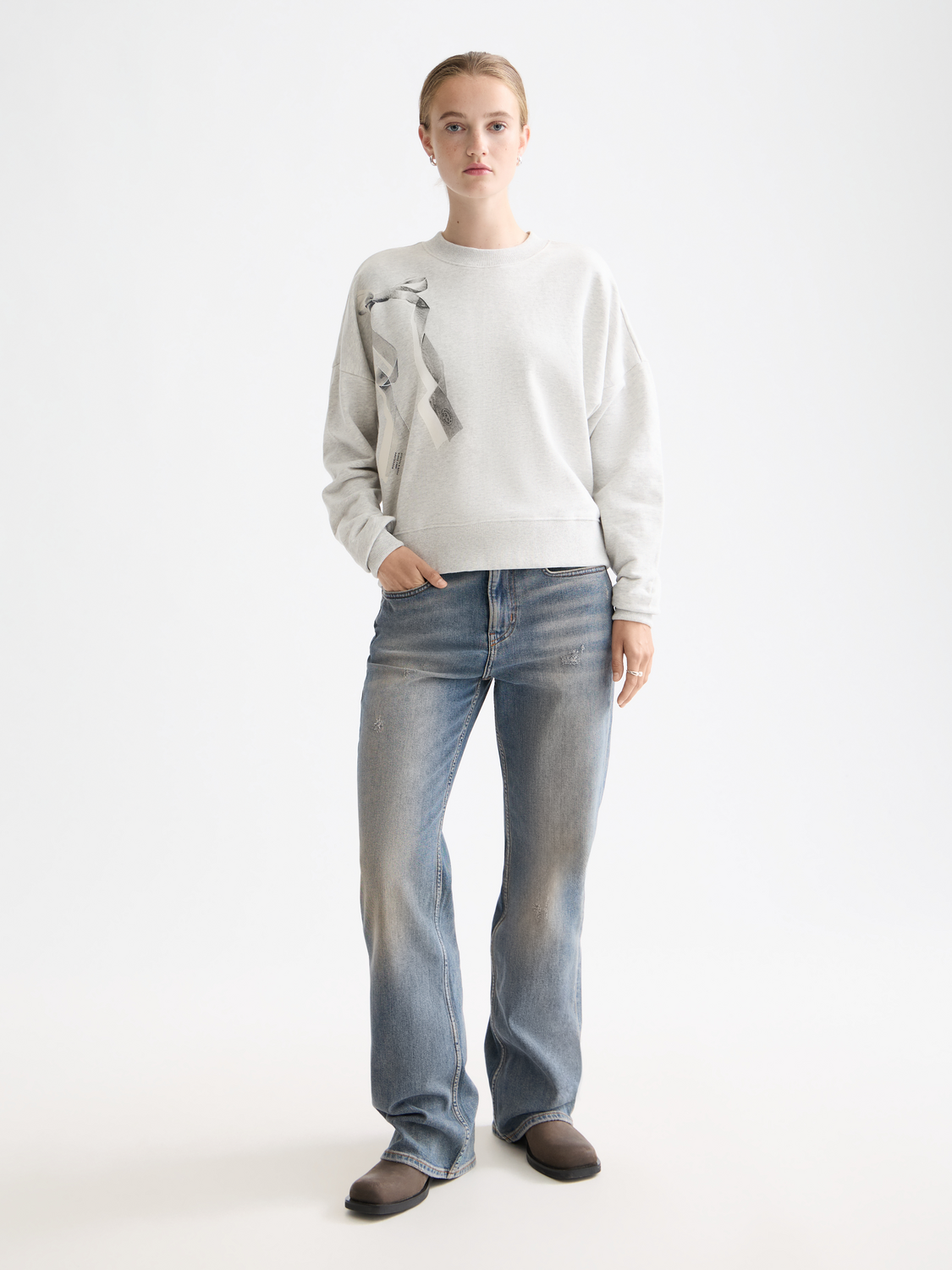 Relaxed Sweatshirt - Grey Ribbon