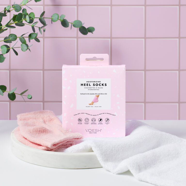 Moisturizing Heel Socks with Gel Heel Liner  - Pink