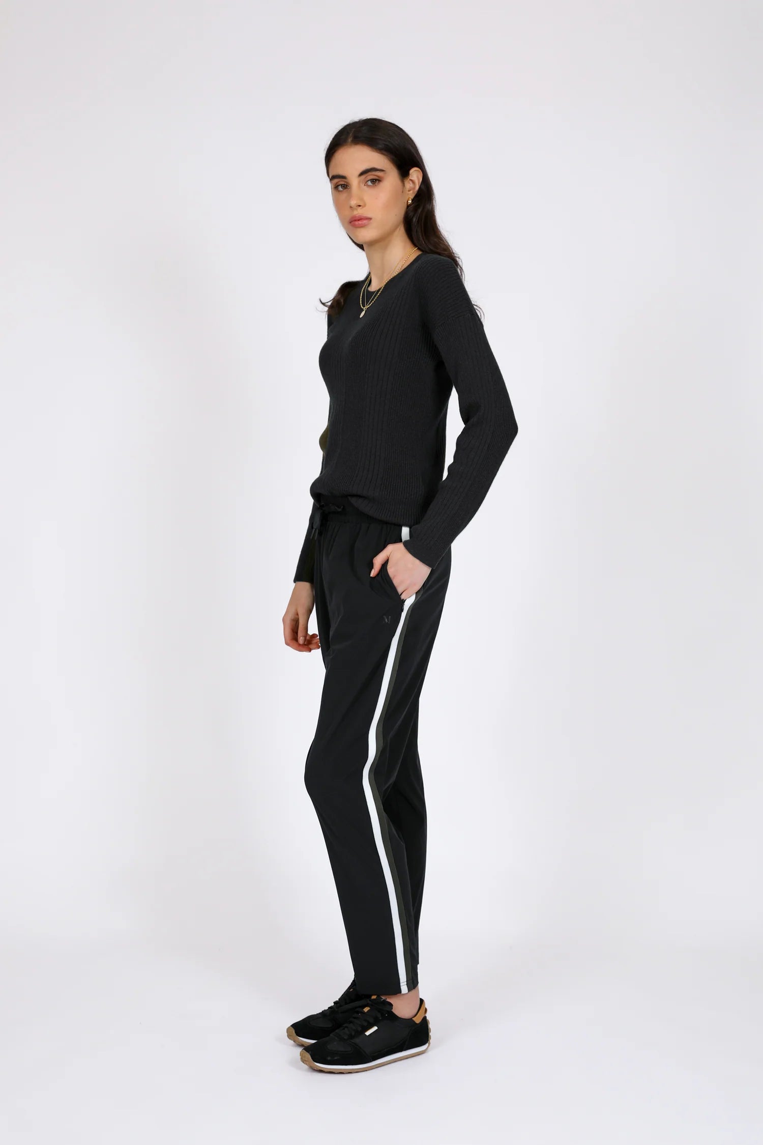 Vero Knit Long Sleeve - Black
