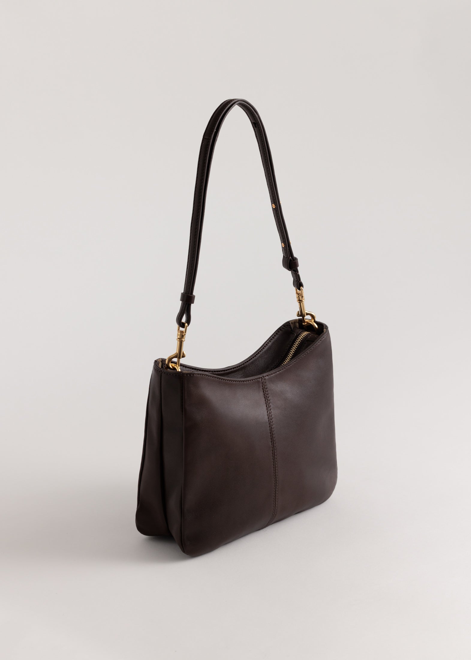 Joan Bag - Molasses Deer Nappa