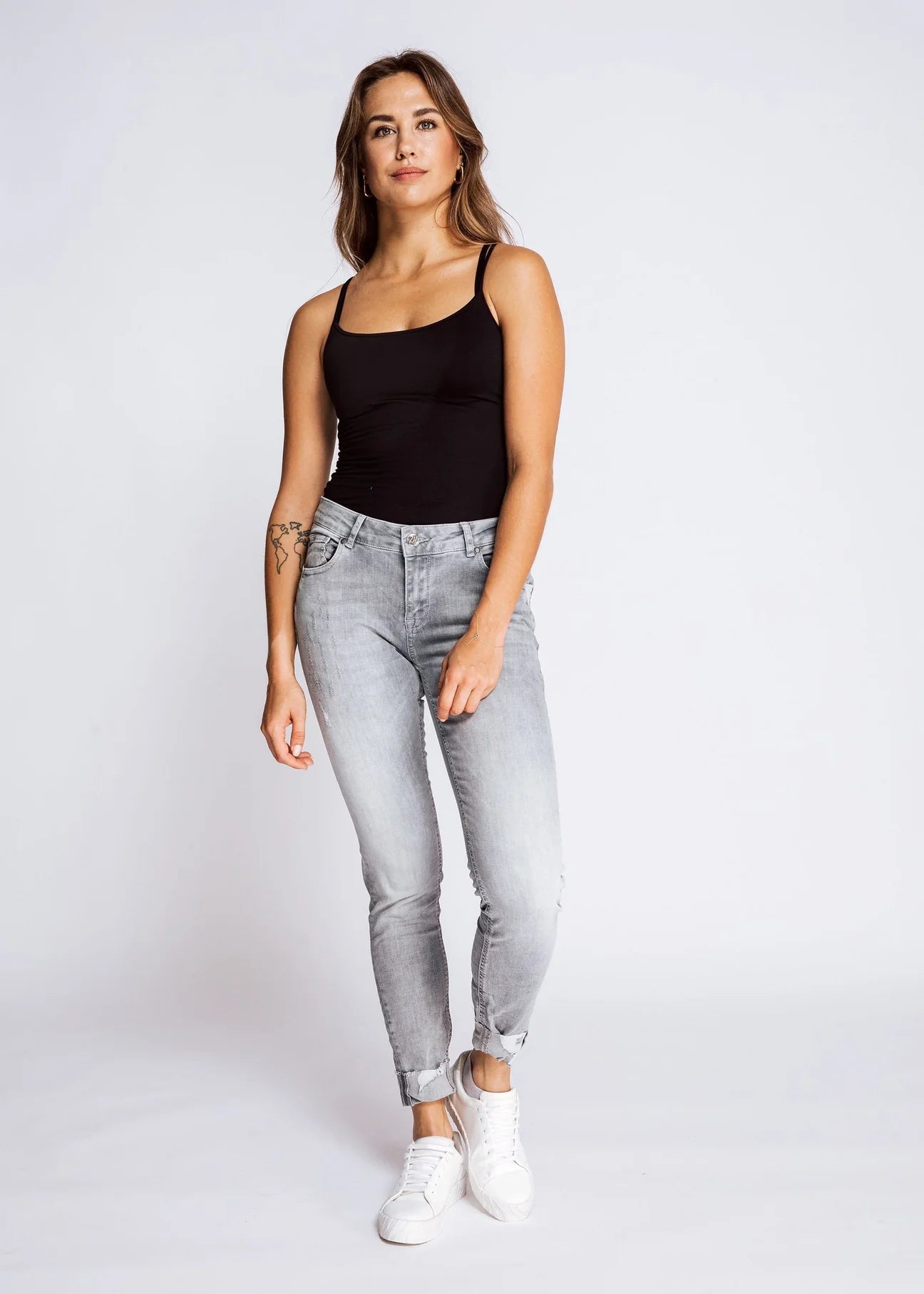 Nova Grey Jean