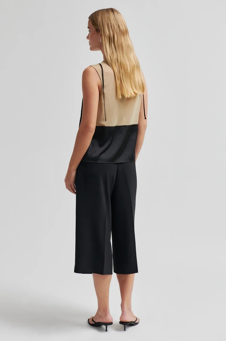 Second Female Gracea Top - Black