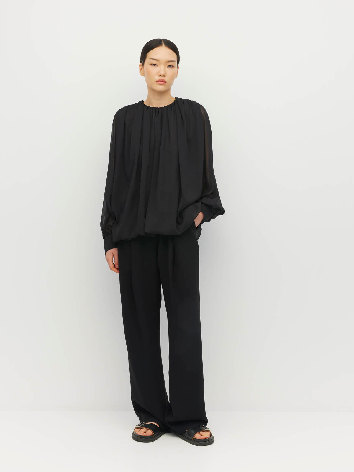 Juliette Hogan Indra Blouse Georgette Yoryu - Black